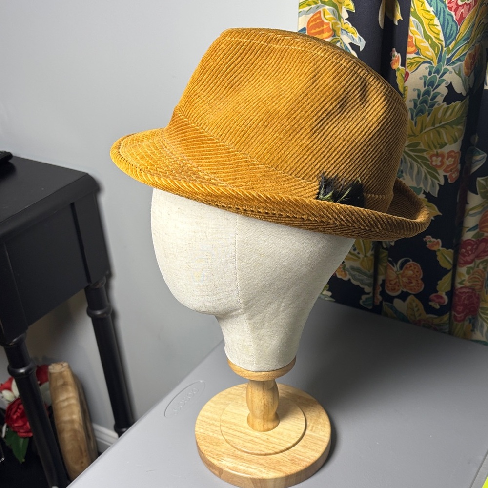Vintage United Hatters Cap & Millinery Mens Fedora Hat Size 7 Brown Tan Corduroy
